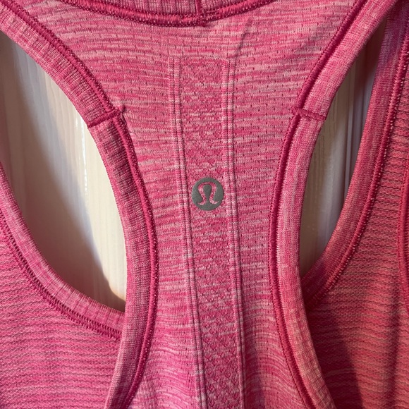 Lululemon swiftly tech tank - Picture 5 of 7